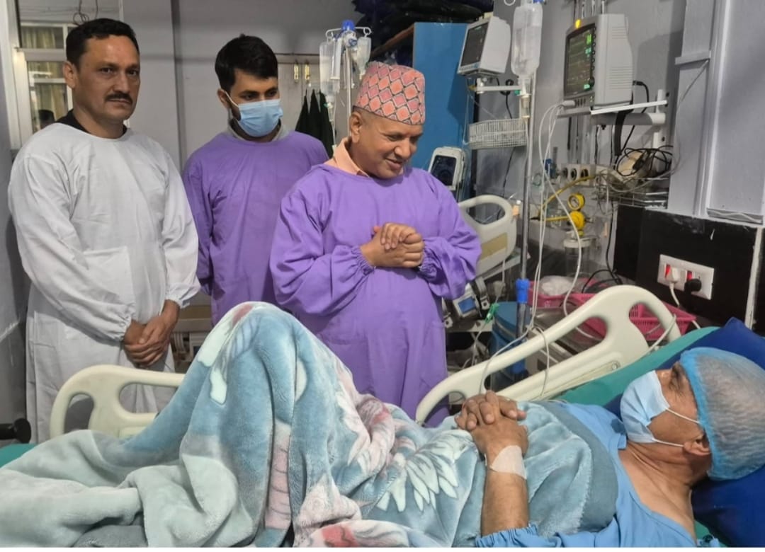 डा. केसी र सरकारबिच आज वार्ता हुँदै