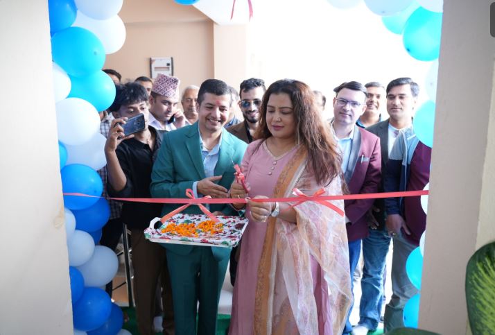 संचालनमा आयो मेदान्त स्किन केयर एण्ड वेलनेस सेन्टर, नायिका रेखा थापाले गरिन् उद्घाटन